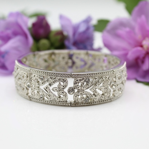 Vintage Jewelry - Vintage stretch rhinestone bracelet